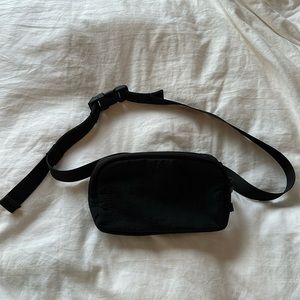 lululemon Mini Belt Bag